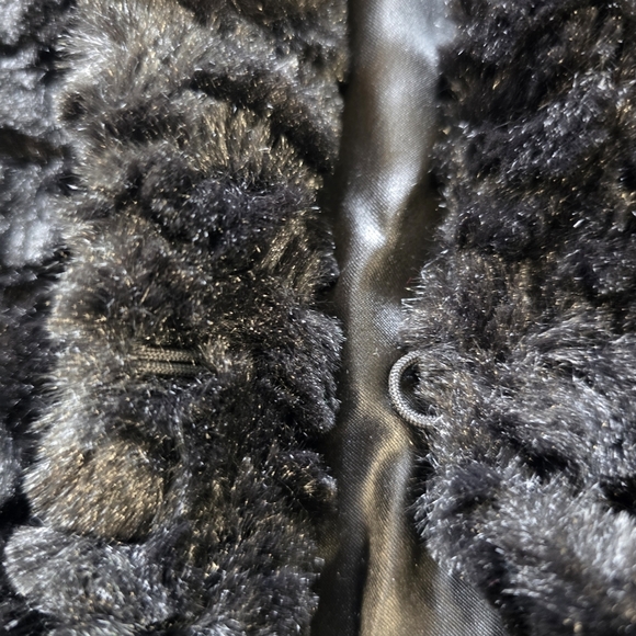 Scandinavian Faux Fur Black Cropped Jacket XL | Vintage Glam Goth Mod Retro Y2K - Picture 4 of 6